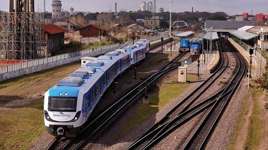 Argentina investe em ferrovia que liga periferia a centro de Buenos Aires